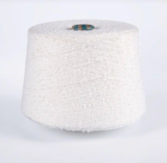 เส้นด้ายโพลีเอสเตอร์ทนทานต่อการสึกหรอประสิทธิภาพสูงช่วยเพิ่มความทนทานของผ้าได้อย่างไร